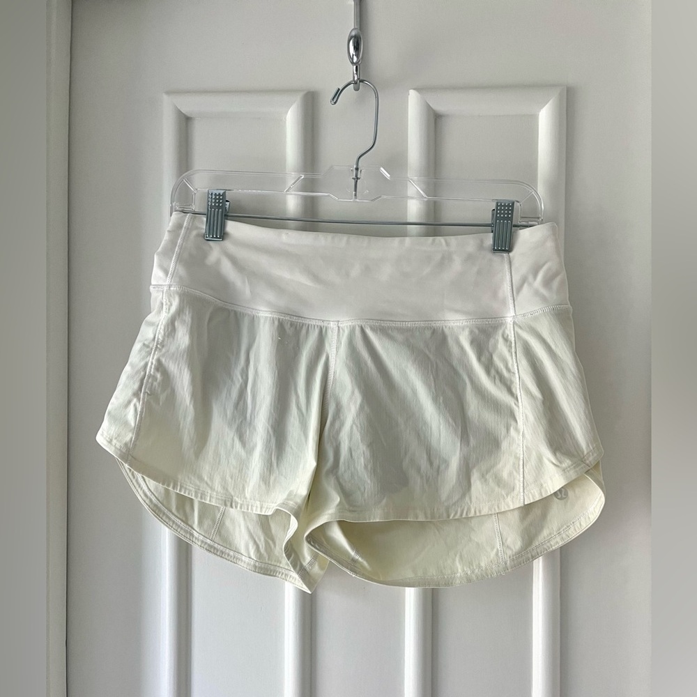 Lululemon Speed Up Short 2.5” Pale Yellow